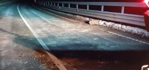 Starea drumurilor în Maramureș. Pietre căzute pe carosabil în Pasul Gutâi
