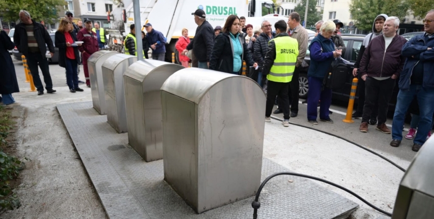 În Baia Mare se extinde rețeaua de colectare selectivă cu 100 de containere ecologice îngropate