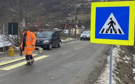 S-a decis redeschiderea traficului rutier și pietonal pe podul de pe DJ 188, din Vișeu de Jos, dar cu unele restricții