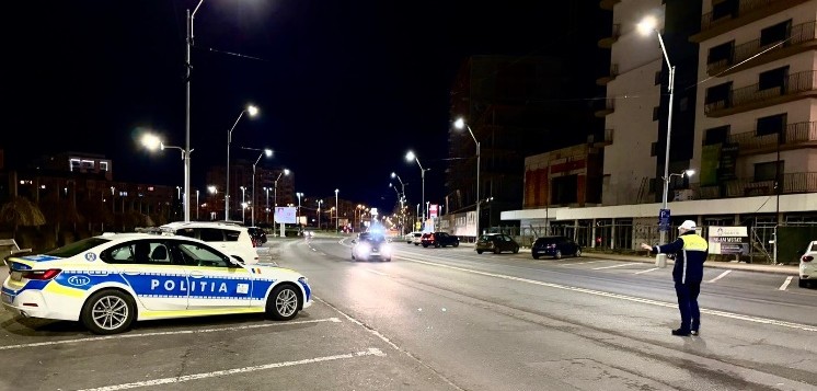 Aproape 300 de amenzi date și 23 de permise reținute de polițiștii rutieri maramureșeni în două zile