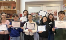 Cursurile de programare „Code Kids” desfășurate la Biblioteca Orășenească Tăuții Măgherăuș s-au finalizat cu succes pentru grupa de elevi „RoboWin24”