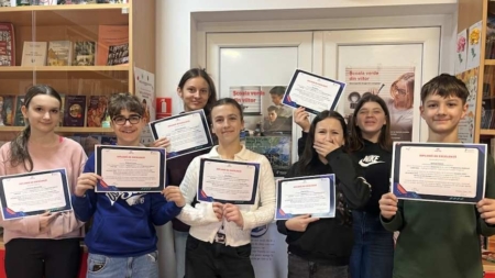 Cursurile de programare „Code Kids” desfășurate la Biblioteca Orășenească Tăuții Măgherăuș s-au finalizat cu succes pentru grupa de elevi „RoboWin24”