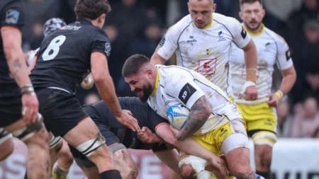 Duș rece pentru „stejari” în primul meci din Campionatul European