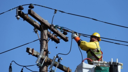 Alimentarea cu energie electrică va fi întreruptă în localitatea Groși