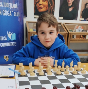 Tinerii Lei Vlad Petrușel și Răzvan Laszlo au obținut rezultate impresionante în cadrul competițiilor de șah desfășurate la Cluj-Napoca