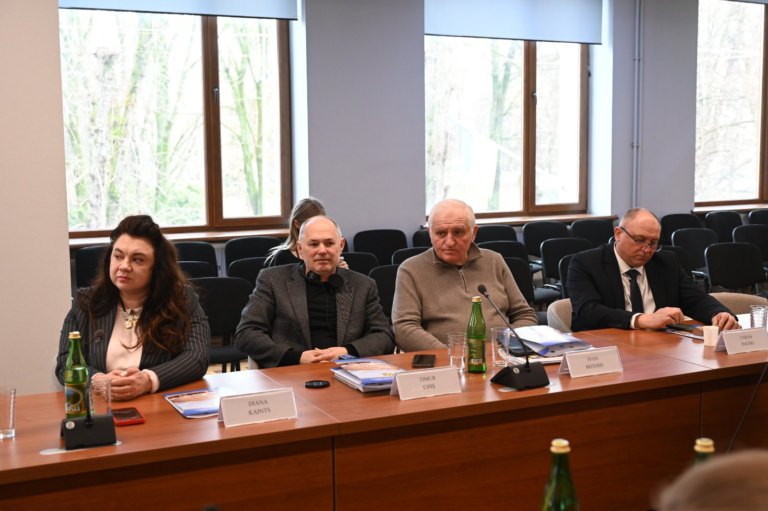 Cercetătorul Chiș Vasile Timur a reprezentat Muzeul Maramureșean din Sighetu Marmației la Conferința Internațională „Cooperare transfrontalieră Ucraina – V4” din Ujhorod