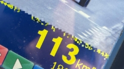 Prins conducând prin Giulești cu 113 km/h