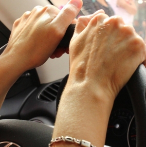 Cercetări într-un caz de amenințare și lipsire de libertate în care e implicată o angajată a IPJ Maramureș