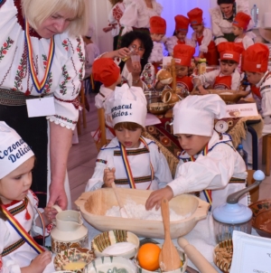 În Târgu Lăpuș va avea loc cea de-a V-a ediție a Concursului județean „Gastronomie și tradiții de pe meleaguri românești” – preparare de cozonaci