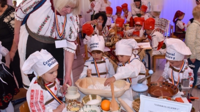 În Târgu Lăpuș va avea loc cea de-a V-a ediție a Concursului județean „Gastronomie și tradiții de pe meleaguri românești” – preparare de cozonaci