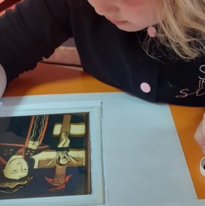 În Postul Paștelui: Atelier săptămânal de pictură a icoanelor la Biblioteca Orășenească Vișeu de Sus