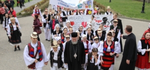 „Luna pentru Viață”, marcată în Episcopia Maramureșului și Sătmarului prin peste 90 de activități dedicate familiei și copiilor