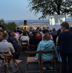 Seară duhovnicească și film la Schitul „Schimbarea la Față” Baia Mare