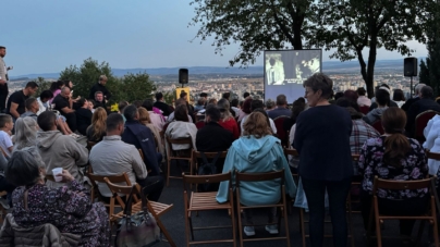 Seară duhovnicească și film la Schitul „Schimbarea la Față” Baia Mare