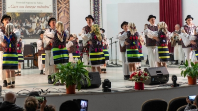 În Dragomirești: Cursuri de inițiere în arta dansului și a cântecului popular tradițional