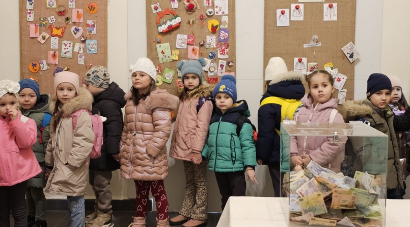 Sighetu Marmației: Sumă consistentă de bani strânsă pentru Larisa în cadrul evenimentului caritabil „Mărțișor. Tradiție și simbol”