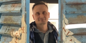 Expoziția „Turning Point – Clipa suspendată” a artistului Béla Zoltán va fi vernisată la Muzeul Județean de Artă «Centrul Artistic Baia Mare»