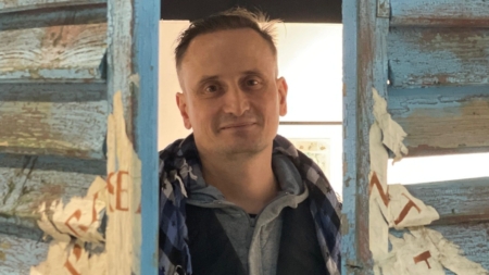 Expoziția „Turning Point – Clipa suspendată” a artistului Béla Zoltán va fi vernisată la Muzeul Județean de Artă «Centrul Artistic Baia Mare»