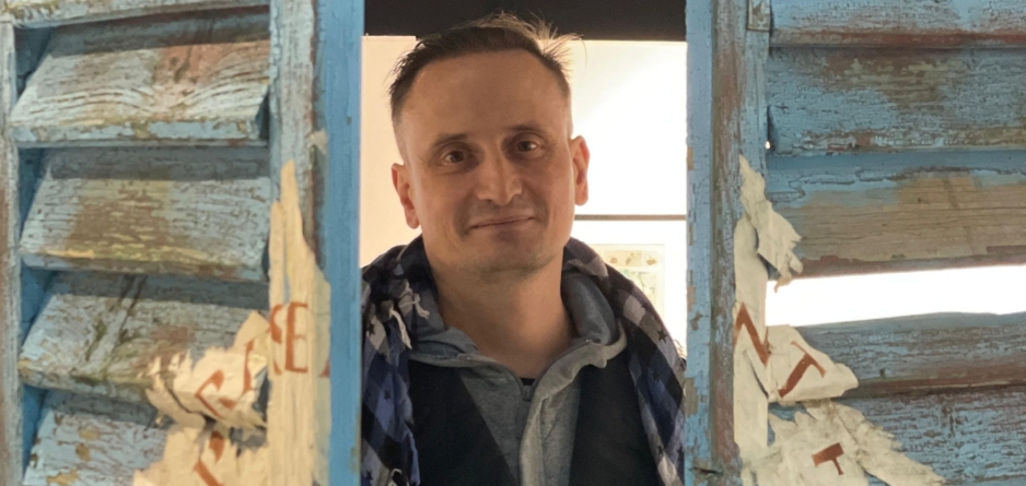 Expoziția „Turning Point – Clipa suspendată” a artistului Béla Zoltán va fi vernisată la Muzeul Județean de Artă «Centrul Artistic Baia Mare»