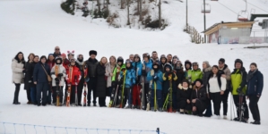 Educație prin mișcare: Cursurile de schi, o experiență de neuitat pentru copiii din Fărcașa