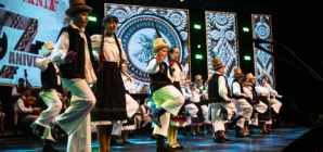 Ansamblul Folcloric Național „Transilvania” organizează un masterclass de dans tradițional pentru copii