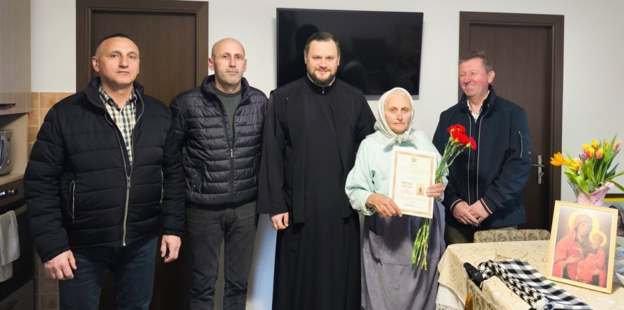 Silvia Pavel din Săcălășeni, distinsă cu Diploma Anului Omagial pentru cei 40 de ani dedicați în slujba cântării bisericești