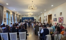 „Femeia”, celebrată prin artă: Expoziția Asociației Artiștilor Plastici „Alexandru Șainelic” a fost vernisată la Casa de Cultură din Baia Sprie