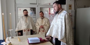 Mângâiere pentru bolnavi: Taina Sfântului Maslu la Spitalul Orășenesc Vișeu de Sus