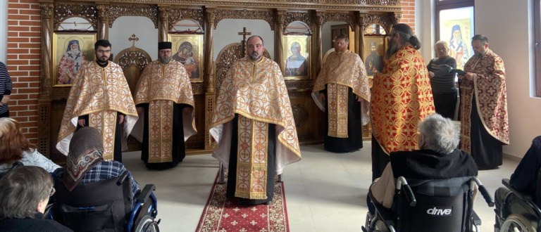 Sfântul Maslu săvârșit la Centrul „Bunul Samarinean” din Coroieni