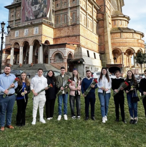 ATOCEM Baia Mare a adus primăvara în sufletul mamelor și bunicuțelor din Maramureș