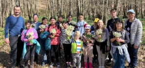 Tinerii din Parohia Ortodoxă Săbișa s-au bucurat de o zi frumoasă în natură