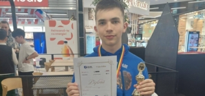 Darius Laza, pe podium la concursul de șah rapid „Șah în școală” de la Zalău