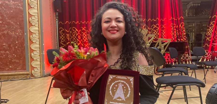 Raluca Cerghezan de la Direcția de Asistență Socială Baia Mare, desemnată „Asistentul Social al Anului 2025” pentru sprijinul acordat persoanelor cu dizabilități