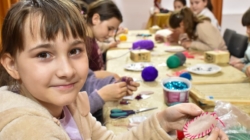 Copiii din Târgu Lăpuș redescoperă tradițiile în cadrul proiectului „Șezătoare în Postul Mare”