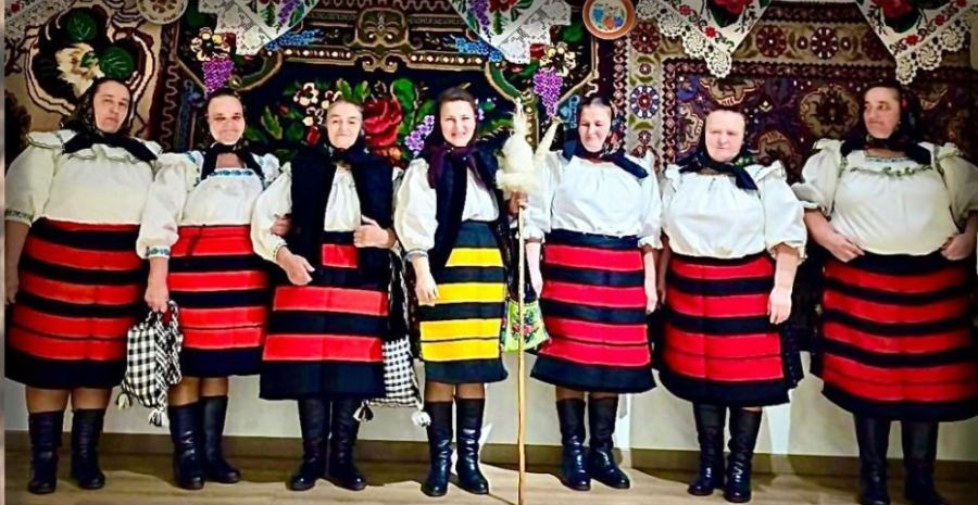 Măriuca Verdeș și Grupul „Rădăcinilor Străbune” vor susține un concert de pricesne la biserica „Sfinții Apostoli Petru și Pavel” din Baia Mare