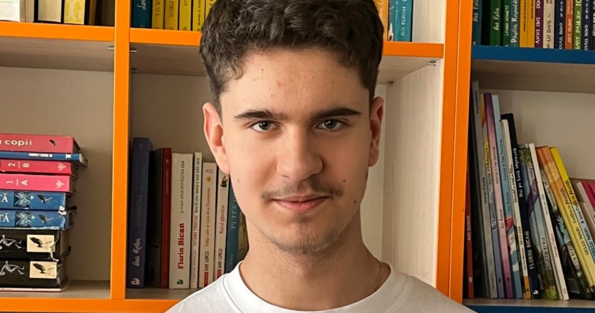 Tudor Mureșan, elev al Școlii „George Coșbuc” Baia Mare, calificare la etapa națională a Olimpiadei de Istorie