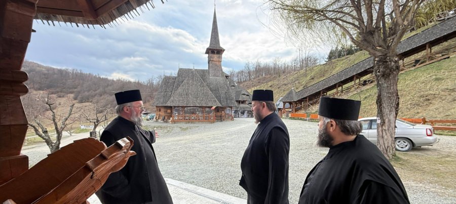 Vizite pastorale la Mănăstirile Șatra, Rohia și Rohița
