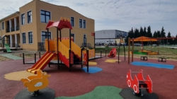 Loc de joacă modern finalizat la creșa din Tăuții Măgherăuș