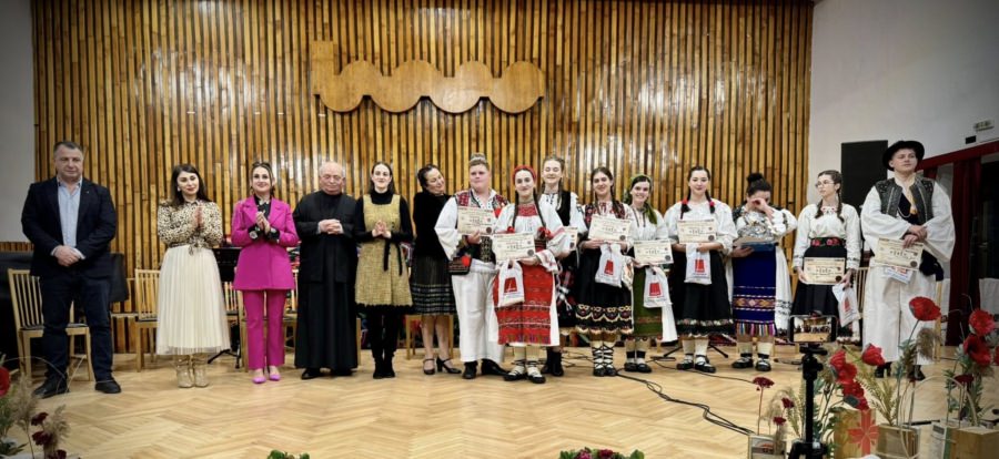 Cine sunt premiații secțiunii cântec tradițional la Festivalul–Concurs de Interpretare Vocală „Cât îi Maramureșu’”