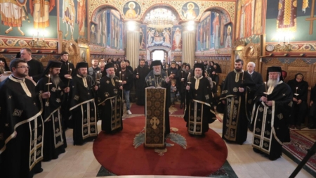 Slujire arhierească la Mănăstirea Rohia
