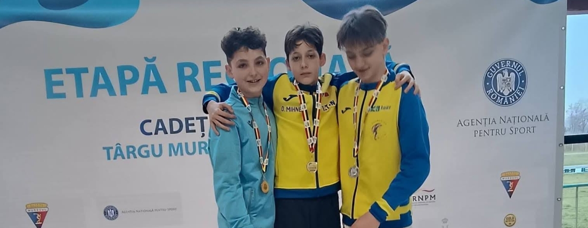 Sportivii de la Flykick Team Baia Mare, prezență notabilă la etapa regională de cadeți 12-13 ani de la Târgu Mureș