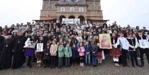 La Catedrala Episcopală Baia Mare a avut loc conferința „Viața – dar și provocare” și Marșul pentru viață