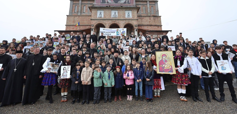 La Catedrala Episcopală Baia Mare a avut loc conferința „Viața – dar și provocare” și Marșul pentru viață