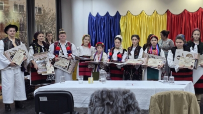 Talent și emoție: Laureații primei zile a Festivalului–Concurs de Interpretare Vocală „Cât îi Maramureșu’”