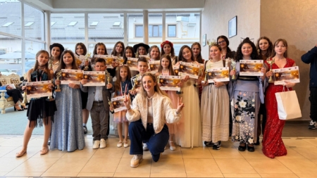 Elevii de la Insieme Music School Baia Mare au obținut rezultate remarcabile la Festivalul „Voci de Îngeri” din Suceava