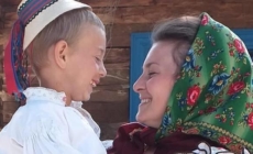 Copiii din Călinești vor susține momente artistice și ateliere „Din drag pentru mama”