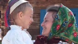 Copiii din Călinești vor susține momente artistice și ateliere „Din drag pentru mama”