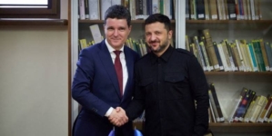 Președintele Zelenski efectuează o vizită oficială în România