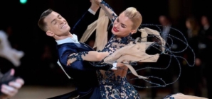 România triumfă la Blackpool: aur pentru tinerii dansatori și victorie istorică a seniorilor la Grand Slam