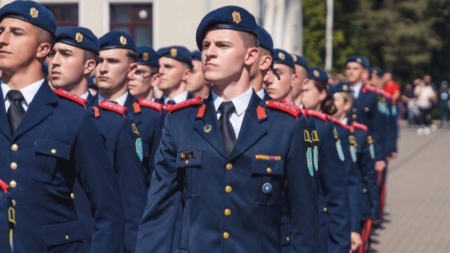 Informații pentru elevii din Maramureș care vor să urmeze un liceu militar